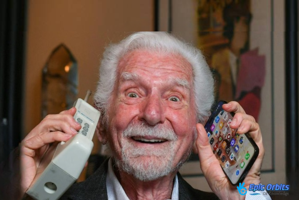 The First Mobile Phone in History